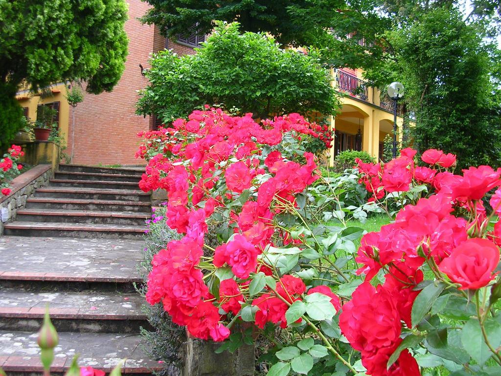 Guardalaluna Villa Pian Di Sco Exterior photo